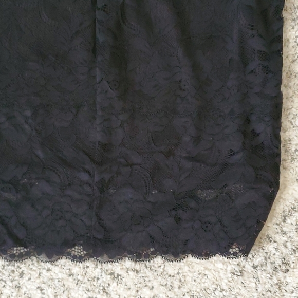 Dress - Picture 5 of 5